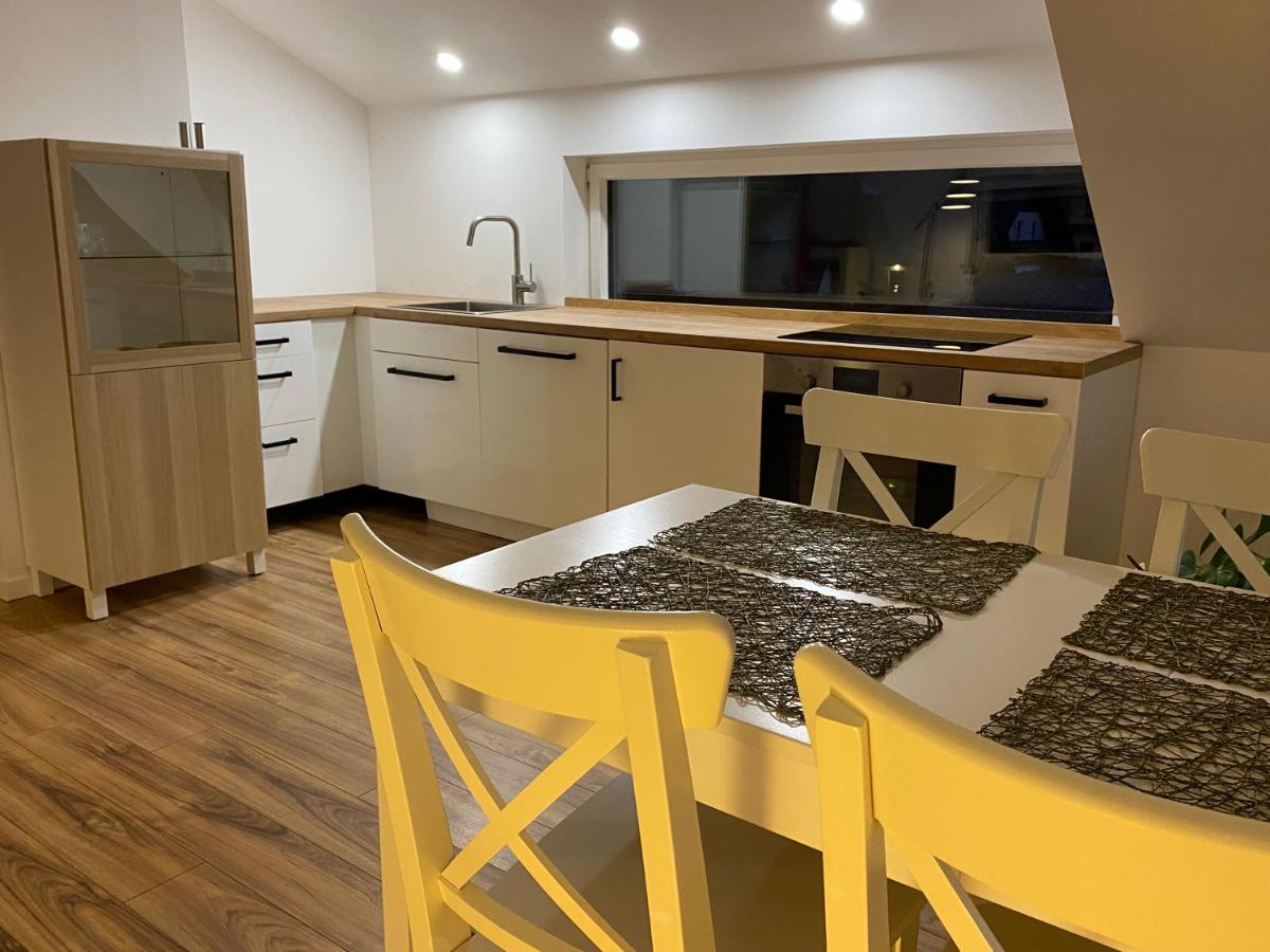 Apartment Zidana Marela - Attic With A View ครานสกา โกรา ภายนอก รูปภาพ