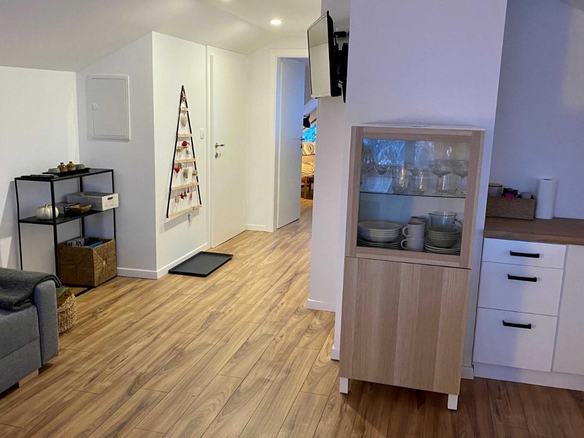 Apartment Zidana Marela - Attic With A View ครานสกา โกรา ภายนอก รูปภาพ
